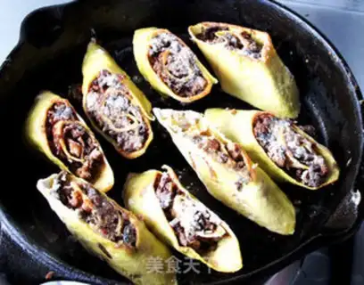 Make Fried plum rolls step 15