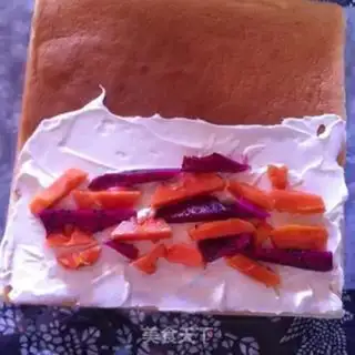 Make Fruitcake rolls step 10