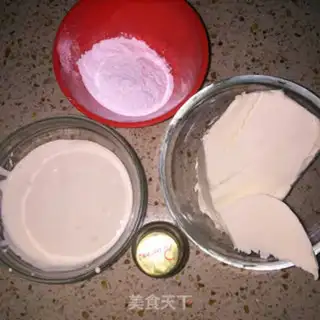 Make Red velvet cupcakes step 12