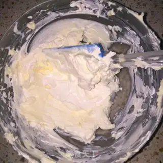 Make Red velvet cupcakes step 16