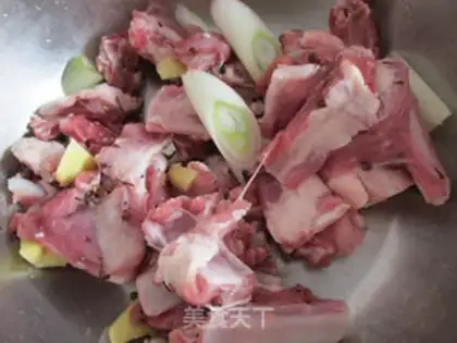 Make Steam lamb chops step 1