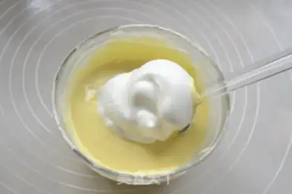 Make Spongecake step 3