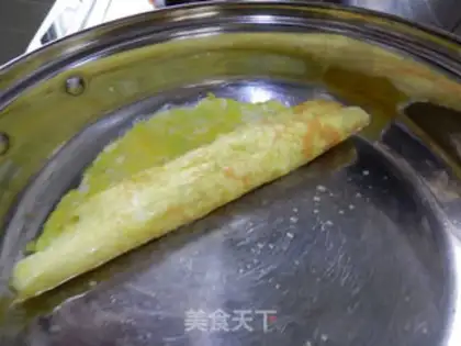 Make A yellow eggcake step 6