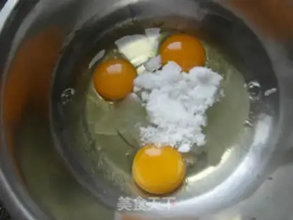 Make Cup of cake fruit step 1