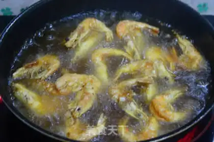 Make Souffle and back shrimp step 6
