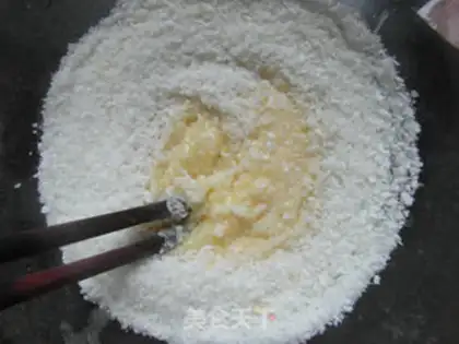 Make Coconut rolls step 1