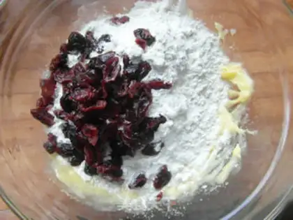 Make Cranberry cookies step 2