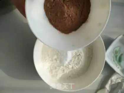 Make Chocolate cake step 3
