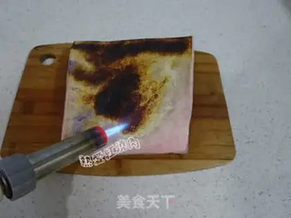Make A thousand latches of meat step 1