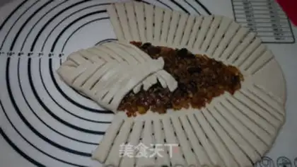 Make Cinnamon apple rich fish step 17