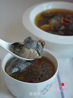 Make Chicken mushrooms, red date soup step 10