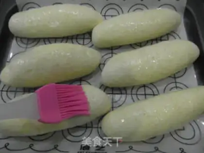Make Norwegian hot dogs step 6