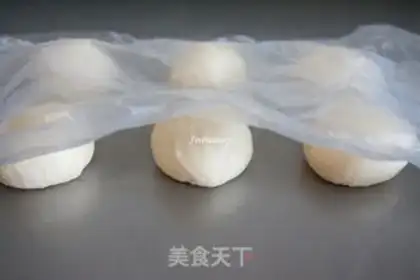Make Frozen cake step 5