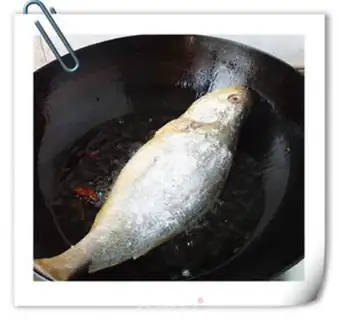 Make The yellowfish step 2
