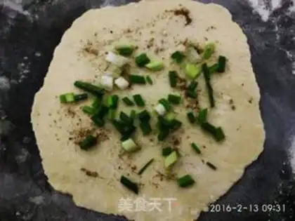 Make Onion cake step 5