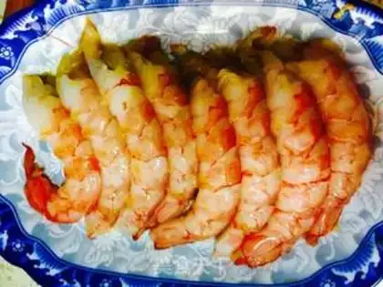 Make Argentinian red shrimp step 1