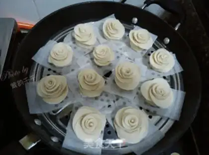 Make A rose-breath basket step 11