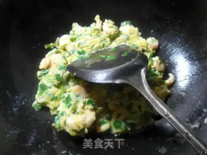 Make Shrimp fried eggs step 5