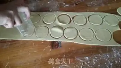 Make Yearly tart step 4
