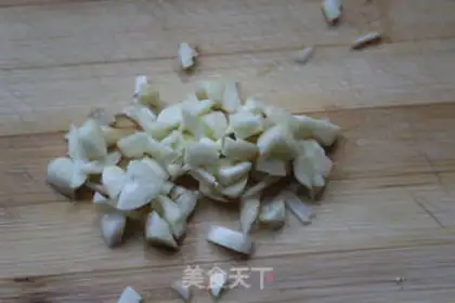 Make # Scrambling seafood # step 3
