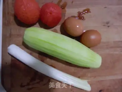 Make Tomato noodles step 0