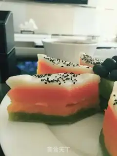Make Rainbow rice cake step 21