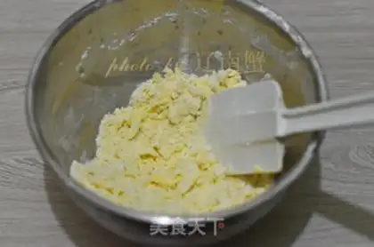 Make Button cookies step 5