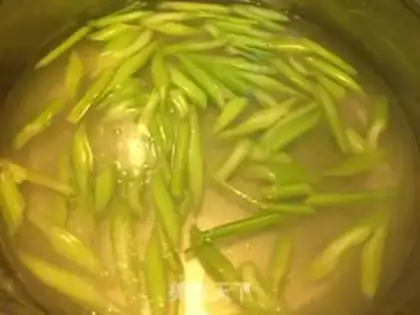 Make Celery mackerel step 1