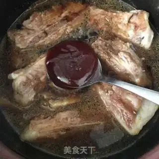 Make Red burning pork bones step 7