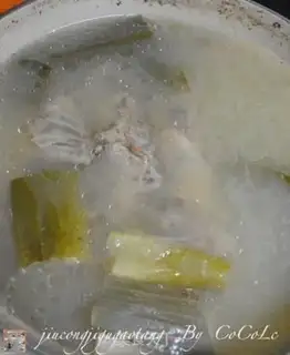 Make Chicken bone soup step 21