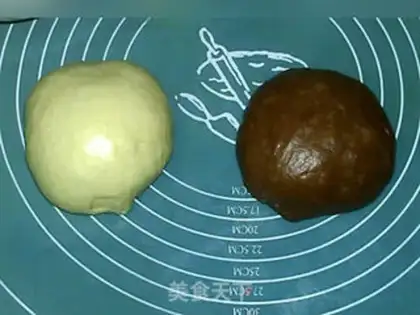 Make Coco-colored toast step 13