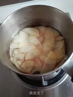 Make Apple roses step 3