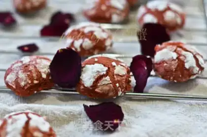 Make Red velvet cracker step 11