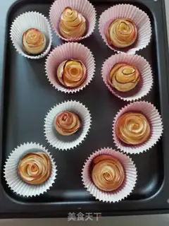 Make Apple roses step 10