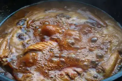 Make Coke chicken wings step 11