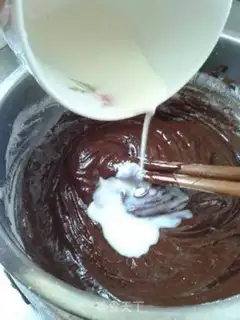 Make The lava cake step 7