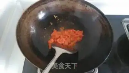 Make A bowl of hot noodles step 3