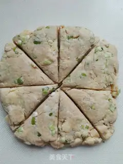 Make Onion cheese scone step 6