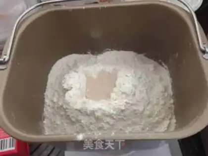 Make caterpillar bread step 1
