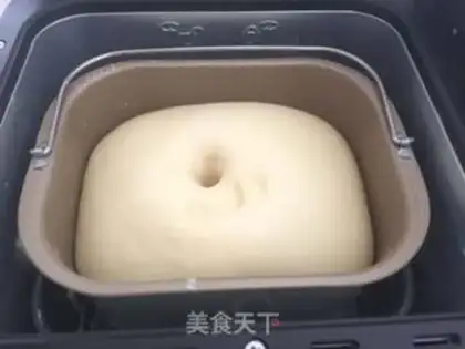 Make caterpillar bread step 3