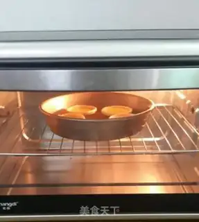 Make raisins and eggs step 6