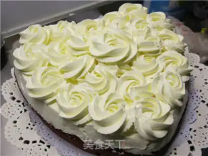 Make Red velvet cream cake step 20