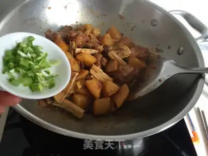 Make The mashed potatoes burn the wings step 8