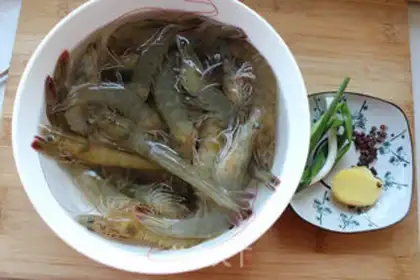 Make White burning shrimp step 0
