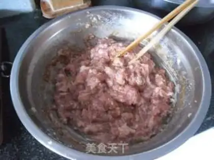 Make Pork dumplings step 4