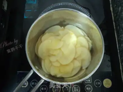 Make Apple roses step 5