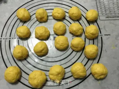 Make Money rolls step 5
