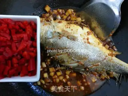 Make A rich, peaceful and dry yellow fish step 10