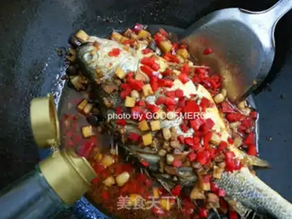 Make A rich, peaceful and dry yellow fish step 12