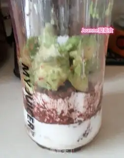 Make Pure chocolate shake step 2